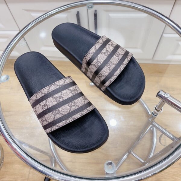 Gucci Women's GG Slide Sandal Stripes Black For Women 407345