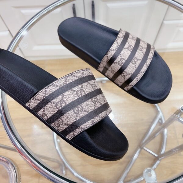 Gucci Women's GG Slide Sandal Stripes Black For Women 407345