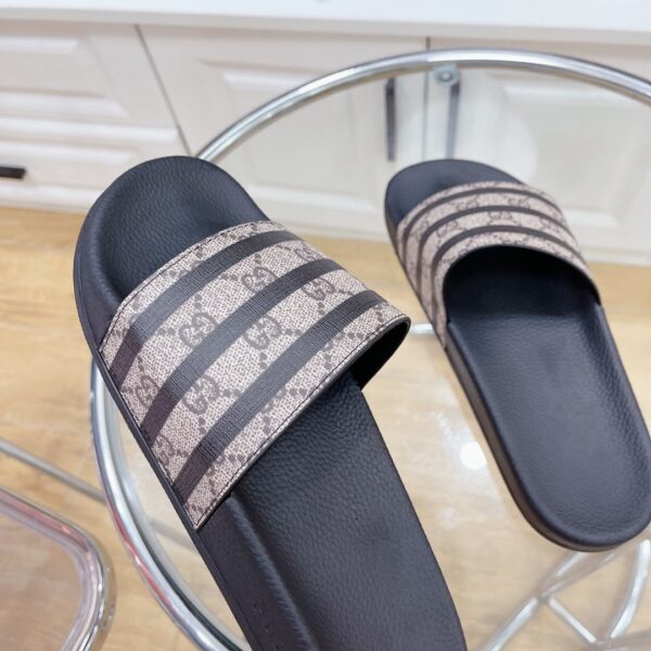 Gucci Women's GG Slide Sandal Stripes Black For Women 407345