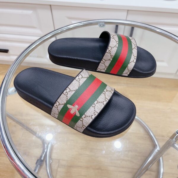 Gucci Women's GG Slide Sandal With Bee Web Black For Women 407345