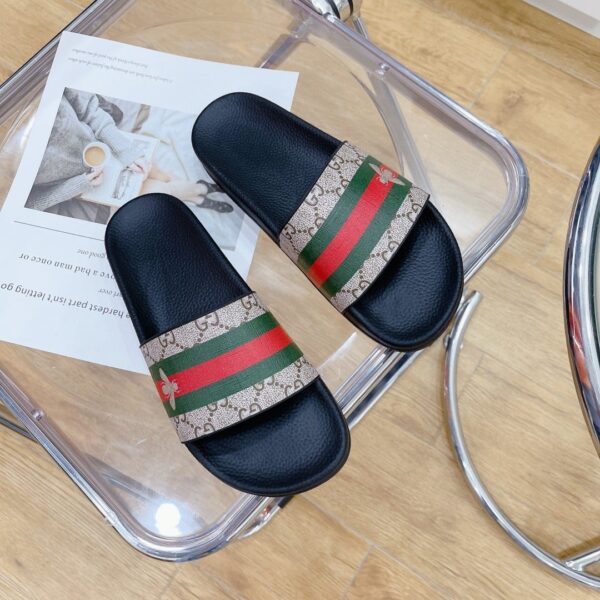 Gucci Women's GG Slide Sandal With Bee Web Black For Women 407345