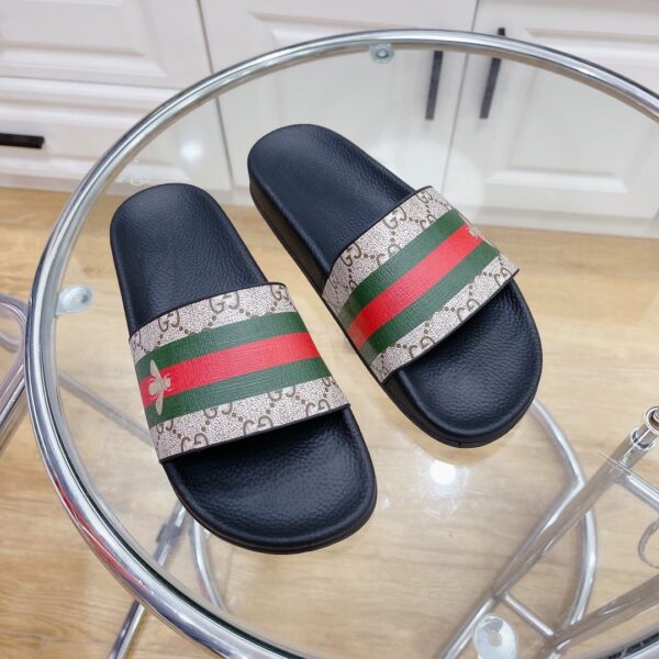 Gucci Women's GG Slide Sandal With Bee Web Black For Women 407345