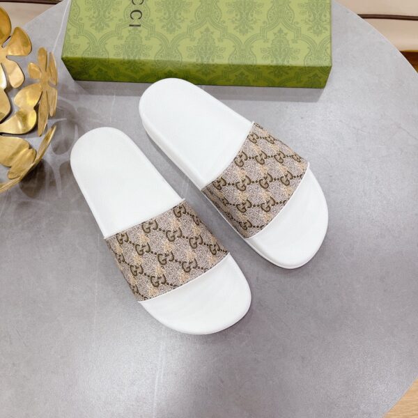 Gucci Women's GG Slide Sandal With Bees White And Brown For Women 407345
