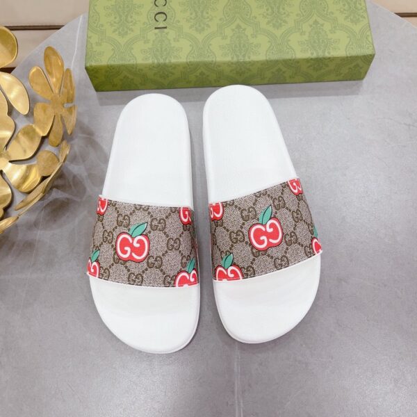 Gucci Women's GG Slide Sandal With GG Apple White And Brown For Women 407345