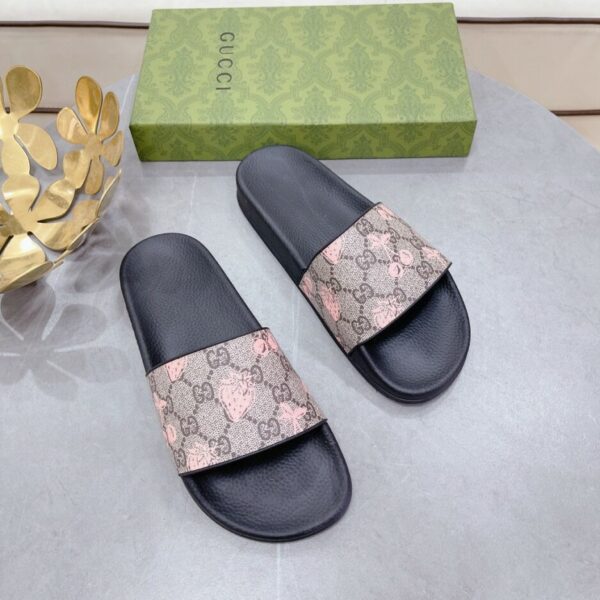 Gucci Women's GG Slide Sandal With Strawberry And Cherry Black For Women 407345