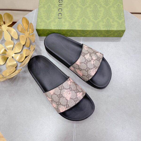 Gucci Women's GG Slide Sandal With Strawberry And Cherry Black For Women 407345