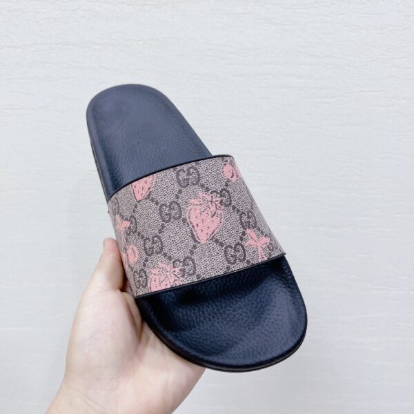 Gucci Women's GG Slide Sandal With Strawberry And Cherry Black For Women 407345