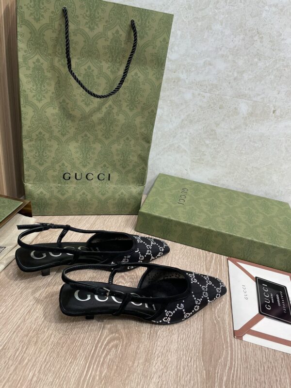 Gucci Women's GG Slingback Pump Fabric For Women GG