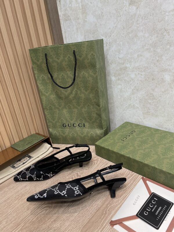 Gucci Women's GG Slingback Pump Fabric For Women GG