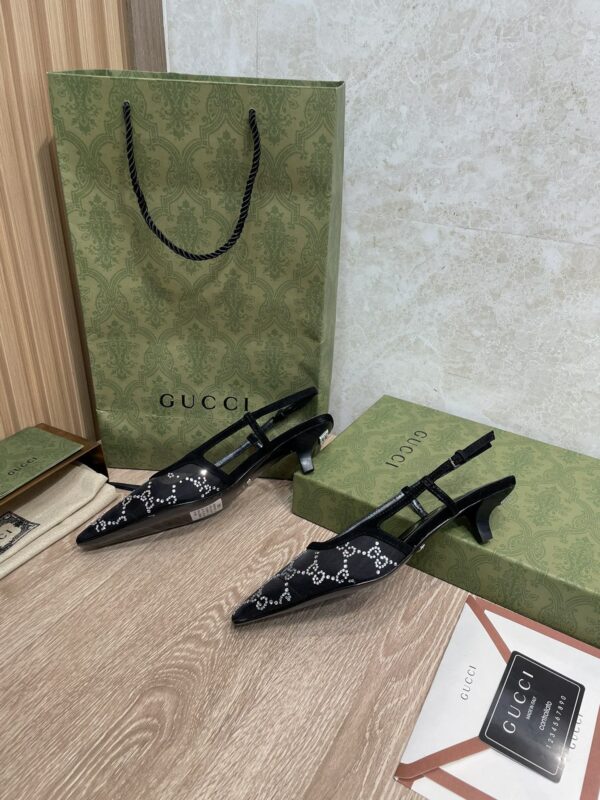 Gucci Women's GG Slingback Pump Fabric For Women GG