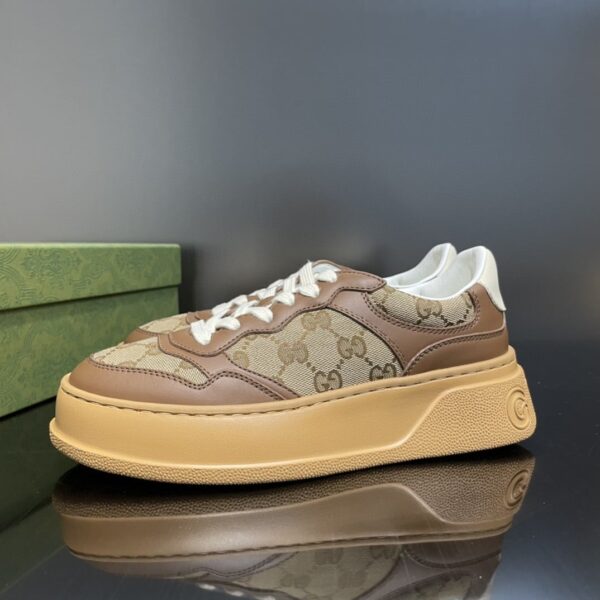 Gucci Women's GG Sneaker Brown And Beige For Women 676092 UPG20 2866