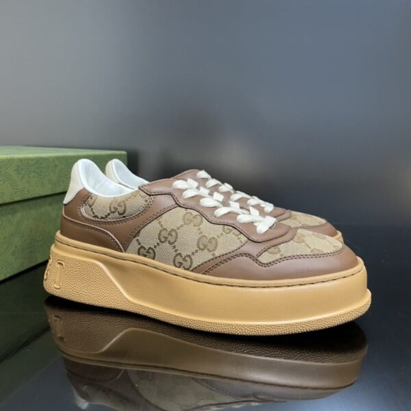 Gucci Women's GG Sneaker Brown And Beige For Women 676092 UPG20 2866