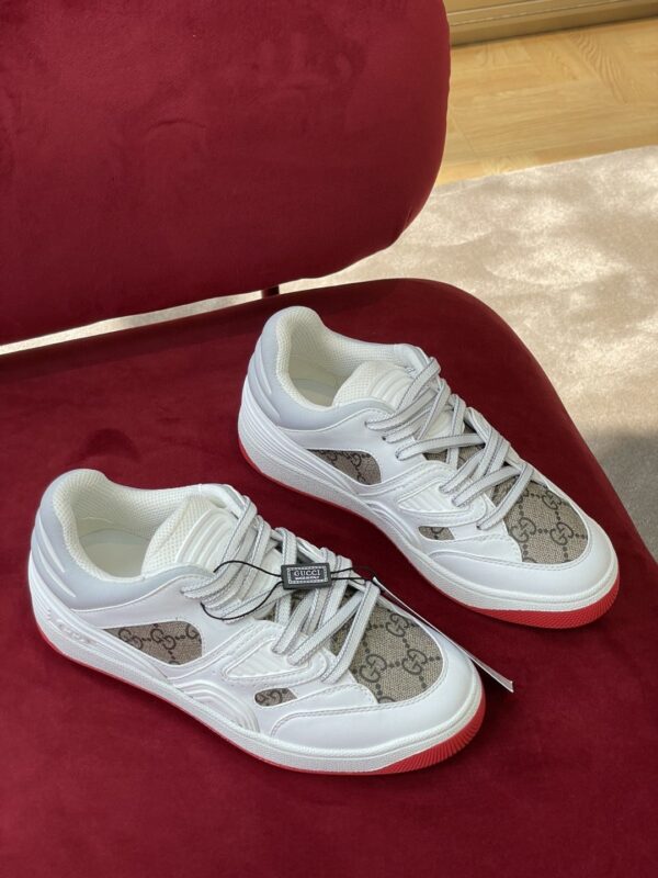 Gucci Women's GG Sneaker Gucci Basket Donna White Demetra For Women ‎700291