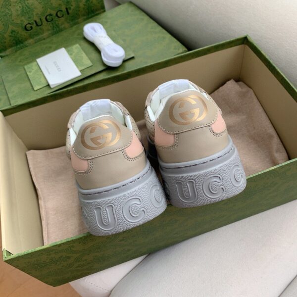 Gucci Women's GG Sneaker White And Beige Supreme For Women ‎700775 UPG90 9595