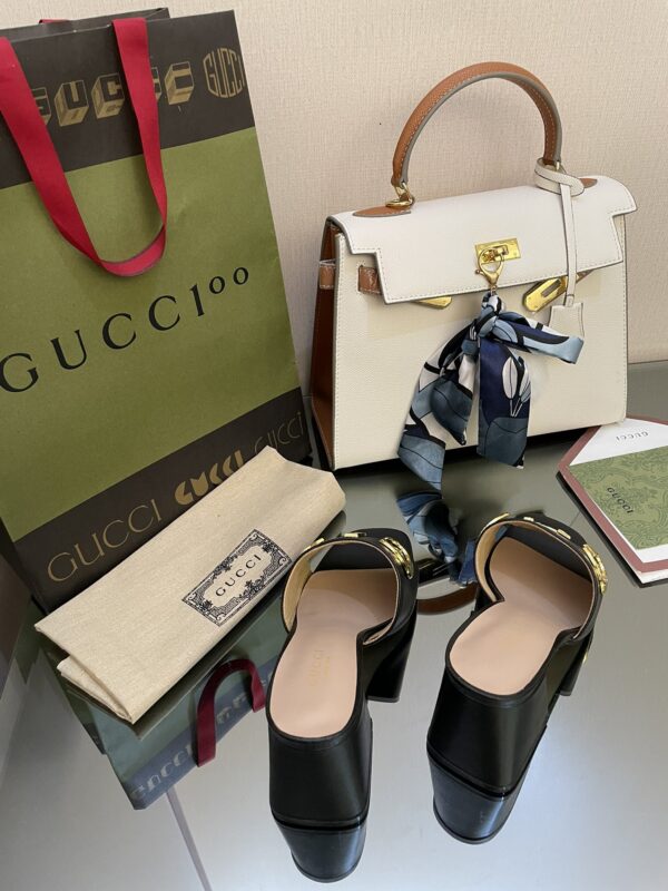 Gucci Women's 'Gucci' Slide Sandal Black For Women GG