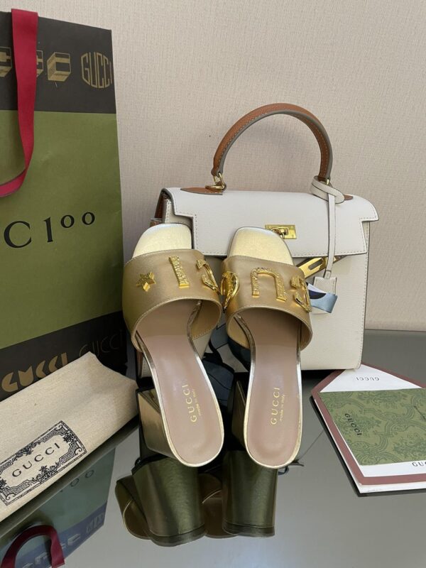 Gucci Women's 'Gucci' Slide Sandal Gold For Women GG