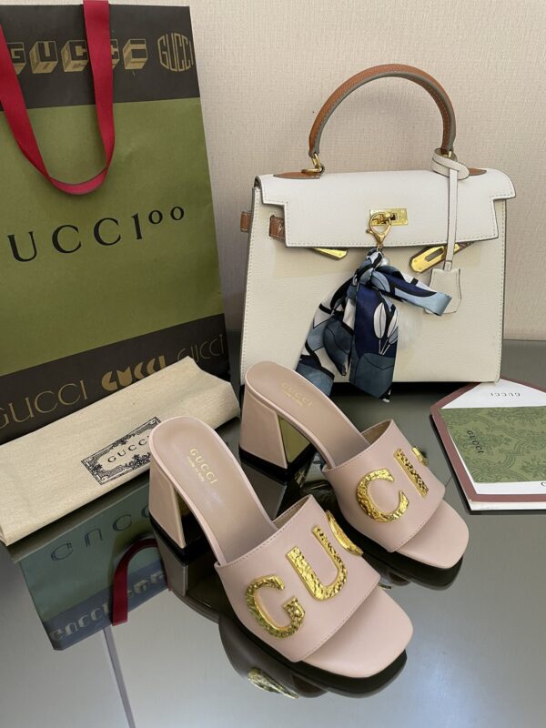 Gucci Women's 'Gucci' Slide Sandal Light Pink For Women GG