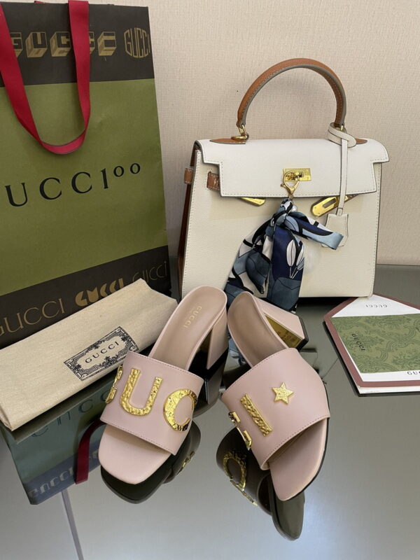 Gucci Women's 'Gucci' Slide Sandal Light Pink For Women GG