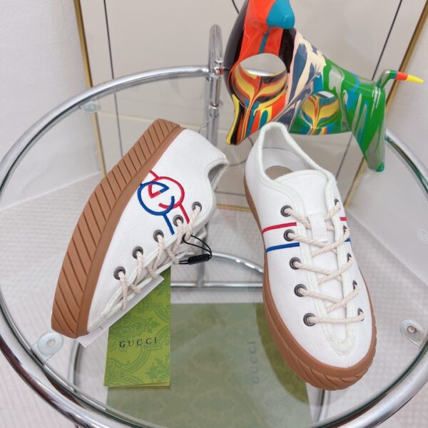 Gucci Women's Interlocking G Sneaker White For Women GG