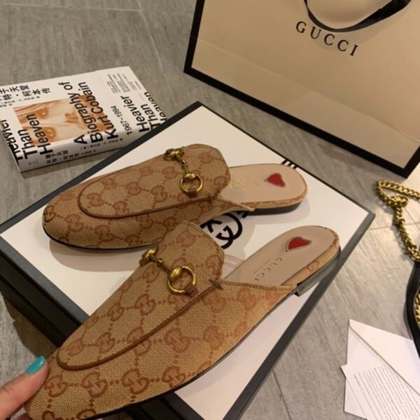 Gucci Women's Jumbo GG Princetown Slipper By Canavas Brown For Women GG 475094 UKO60 2588