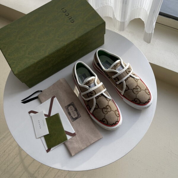 Gucci Women's Maxi GG Tennis 1977 Sneaker Brown For Women ‎692918 UKO70 2584