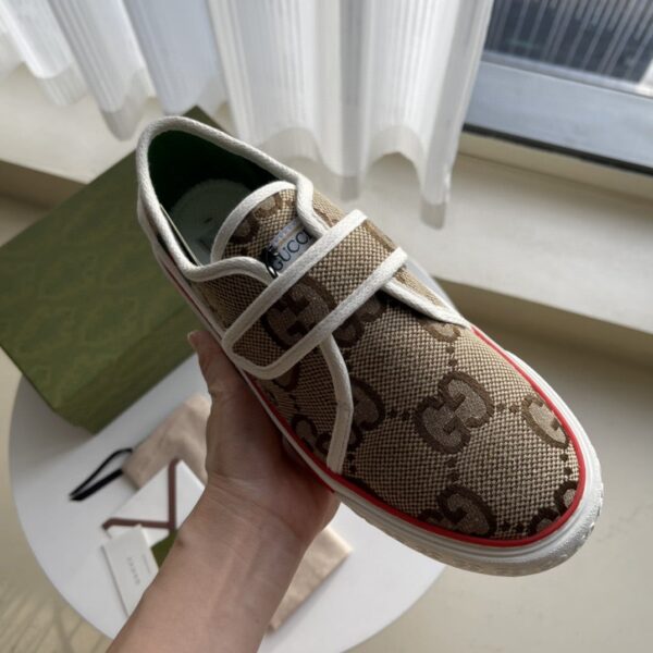 Gucci Women's Maxi GG Tennis 1977 Sneaker Brown For Women ‎692918 UKO70 2584