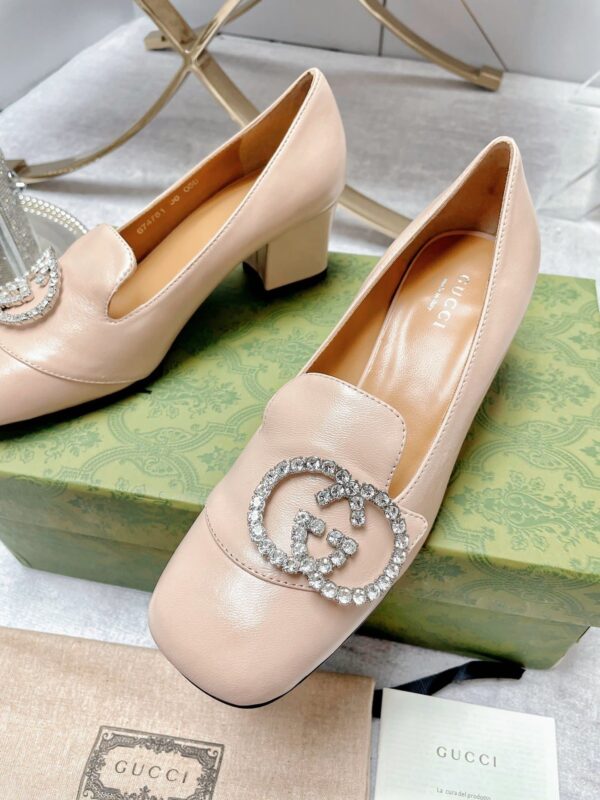 Gucci Women's Mid-Heel Pump With GG Logo Beige For Women GG