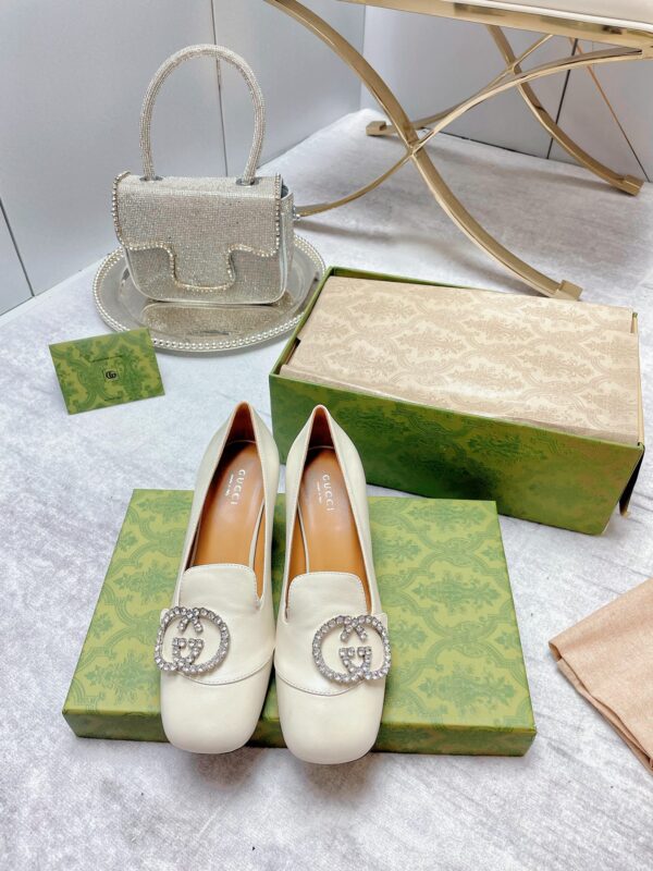 Gucci Women's Mid-Heel Pump With GG Logo White For Women GG