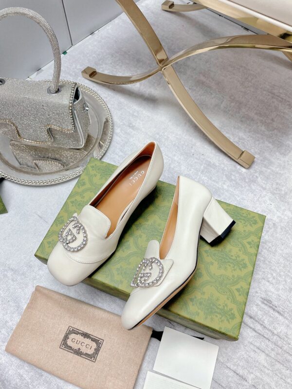 Gucci Women's Mid-Heel Pump With GG Logo White For Women GG