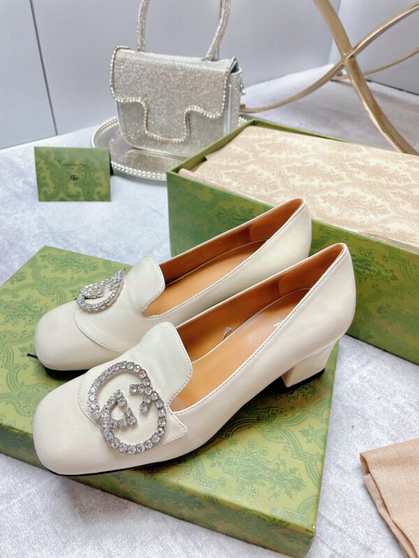 Gucci Women's Mid-Heel Pump With GG Logo White For Women GG