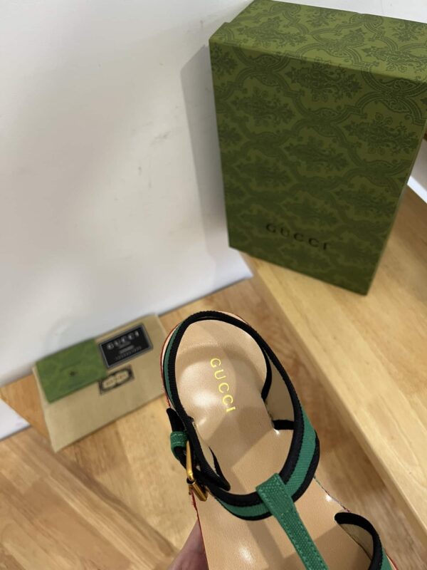Gucci Women's Platform Sandal Green For Women GG