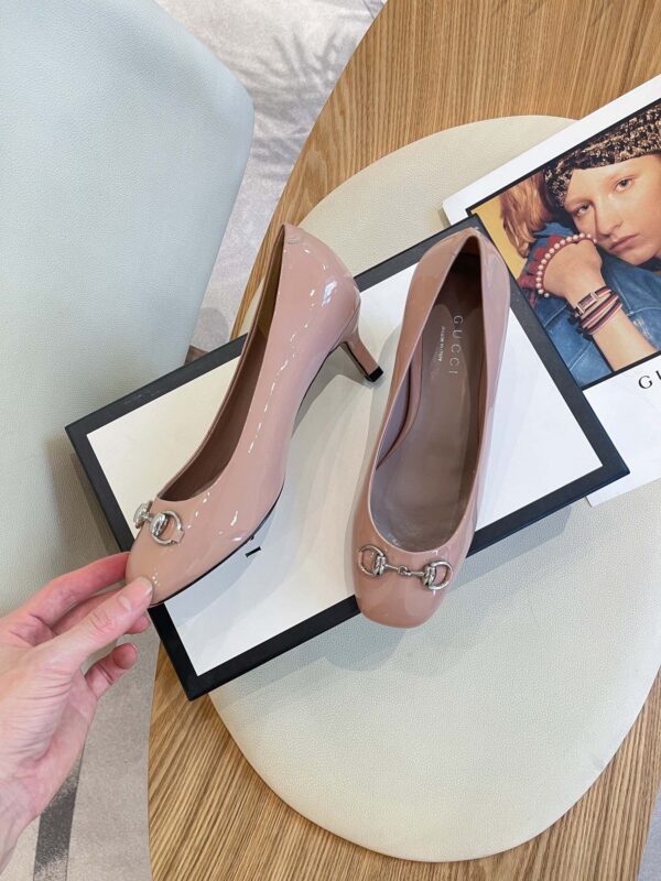 Gucci Women's Pump With Horsebit Pink For Women GG