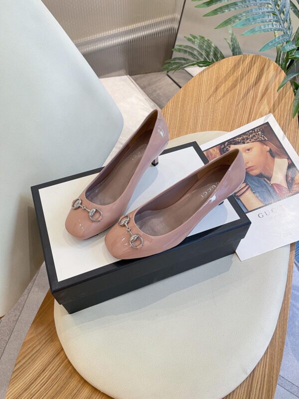 Gucci Women's Pump With Horsebit Pink For Women GG