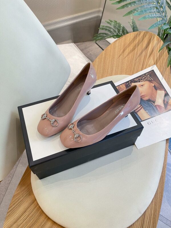 Gucci Women's Pump With Horsebit Pink For Women GG