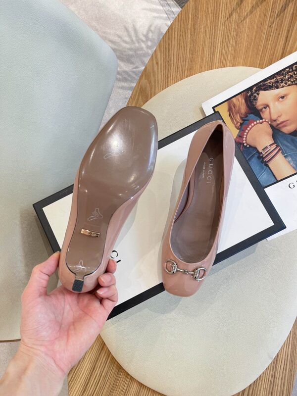Gucci Women's Pump With Horsebit Pink For Women GG