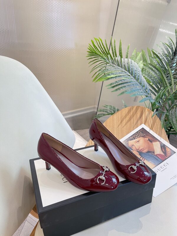 Gucci Women's Pump With Horsebit Red For Women GG