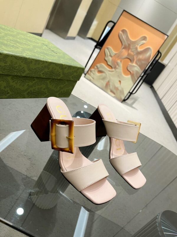 Gucci Women's Sandal With Bamboo Buckle Light Pink For Women GG‎ 674821 C9D00 6705