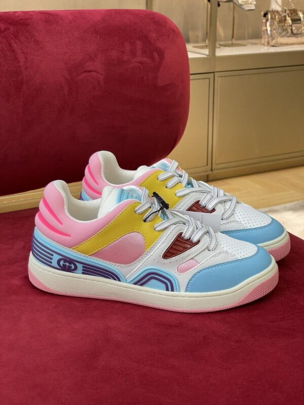 Gucci Women's Sneaker Gucci Basket Donna Light Blue Demetra For Women ‎700291 2SHW0 4870