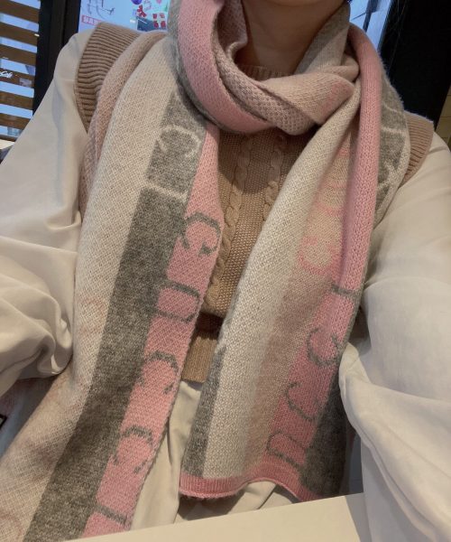 Gucci Wool Multicolor Line in Grey and Pink Scarf 150cm/71in 