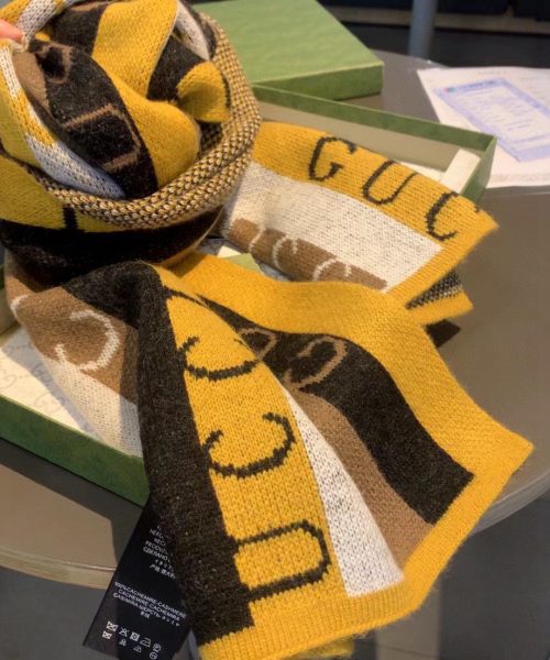 Gucci Wool Multicolor Line in Grey and Yellow Scarf 150cm/71in 