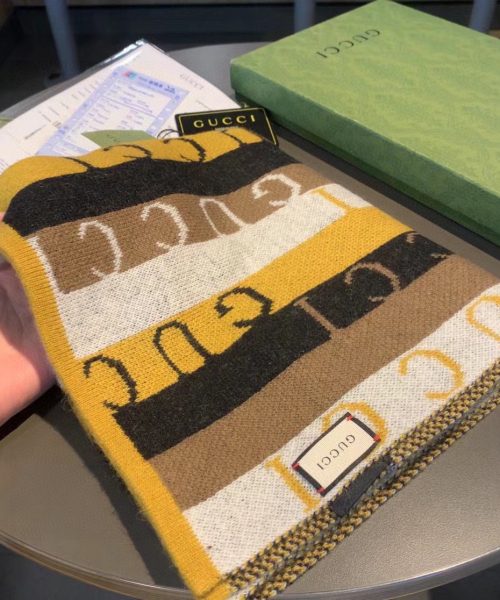 Gucci Wool Multicolor Line in Grey and Yellow Scarf 150cm/71in 