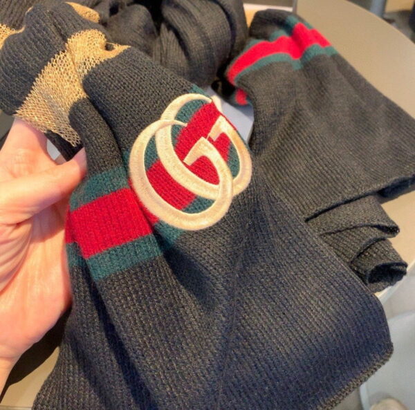 Gucci Wool Scarf With Pockets Scarf Black 190cm/75in
