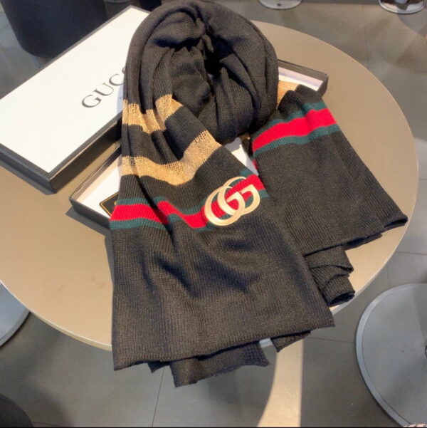 Gucci Wool Scarf With Pockets Scarf Black 190cm/75in
