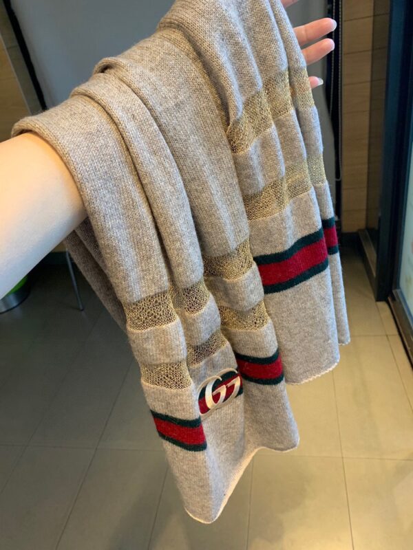 Gucci Wool Scarf With Pockets Scarf Grey 190cm/75in
