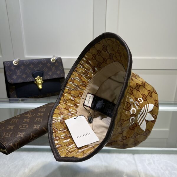 Gucci x Adidas Bucket Hat Brown GG Hat ‎696484 4HAP2 7164