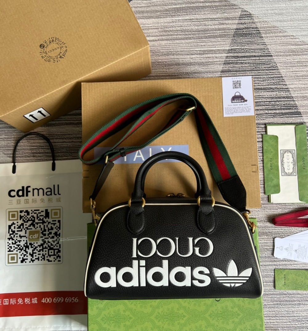 1:1 Replica Gucci x Adidas Mini Duffle Bag Black For Women, Women's Bags 12.4in/32cm GG 702397 U3ZCT 8726