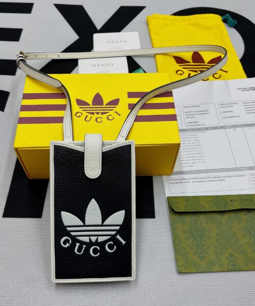 1:1 Replica Gucci x Adidas Phone Case Black For Women, Women's Bags 7.3in/18cm GG‎