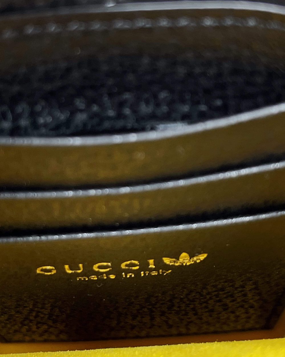 1:1 Replica Gucci x Adidas Phone Case Yellow For Women, Women's Bags 7.3in/18cm GG‎