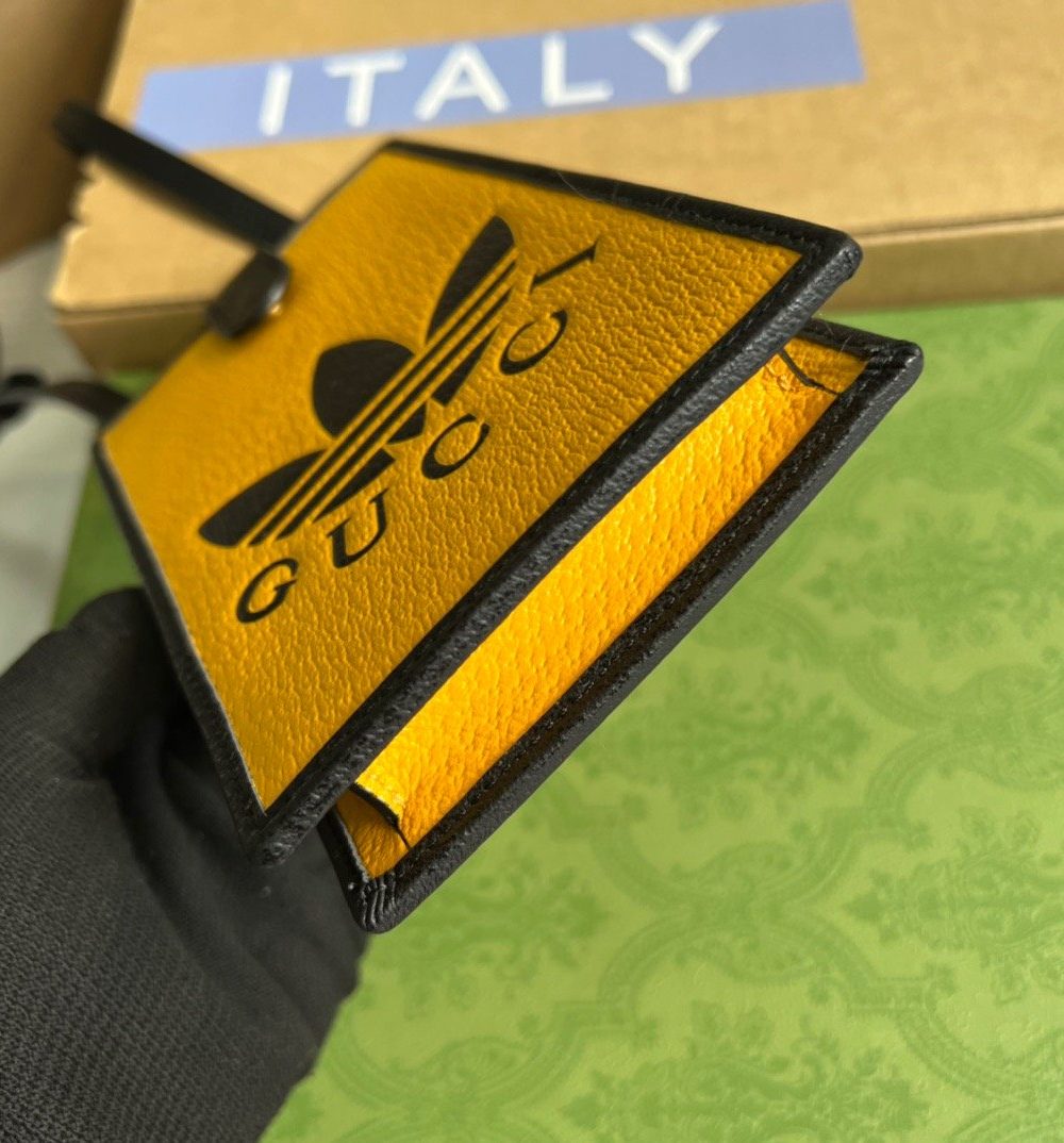 1:1 Replica Gucci x Adidas Phone Case Yellow For Women, Women's Bags 7.3in/18cm GG‎