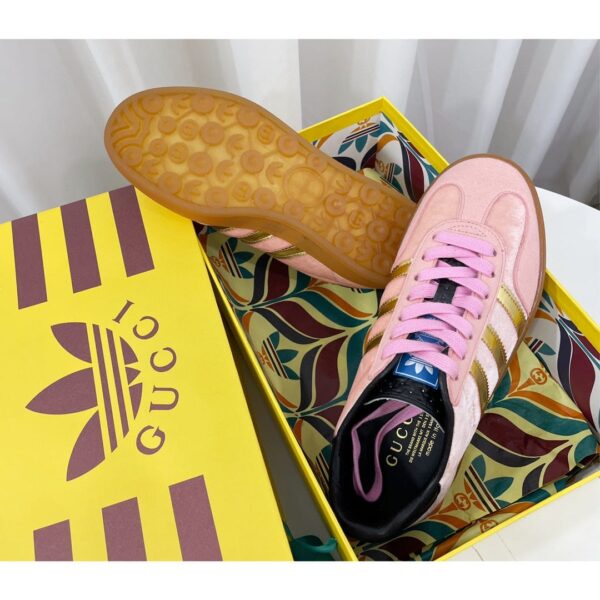 Gucci x Adidas Women's Gazelle Sneaker Pink Velvet For Women ‎707864 9STU0 5960